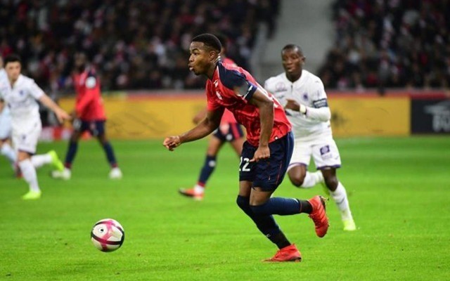 斯方面进行 斯方面进行