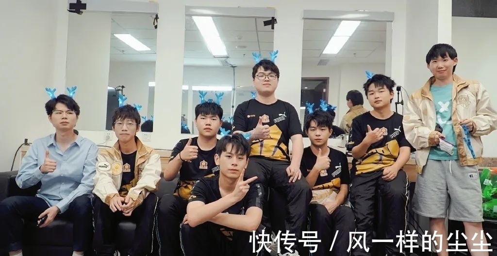 应不仅让明 应不仅让明